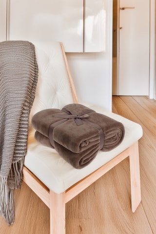 Manta - Castanho -­ 180 x 220 cm