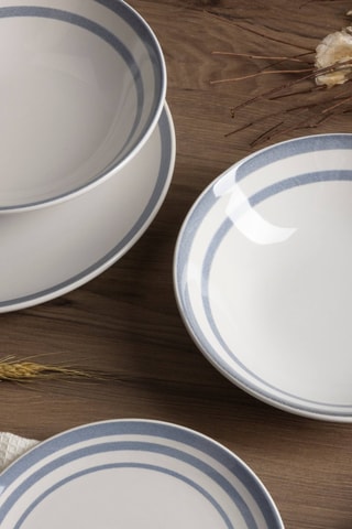 3 pratos de sobremesa em porcelana - 19 cm