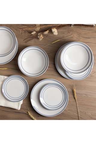 3 pratos de sobremesa em porcelana - 20 cm