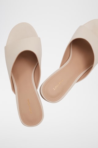 Sandali con tacco in pelle - Beige