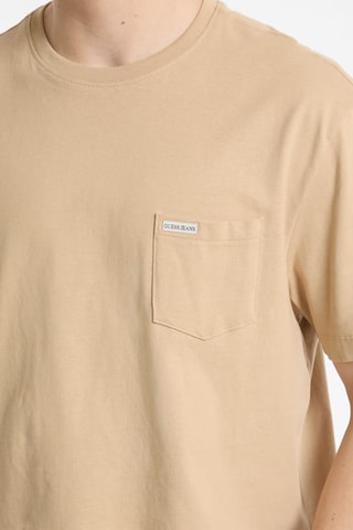 T-shirt - Beige - Guess