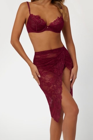 Jupe droite en dentelle taille haute Rebecca - Bordeaux