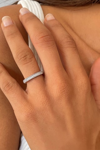 Bague - Or blanc et diamants