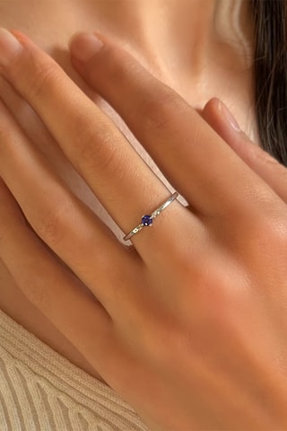 Bague - Or blanc, diamants et saphir