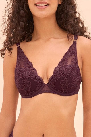 Kanten Beha met Cups Mary - Bordeauxrood