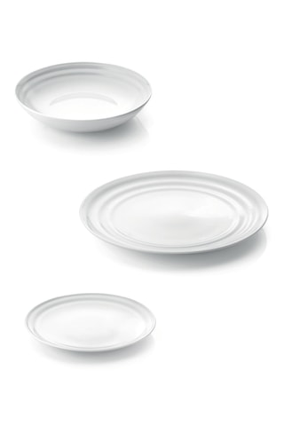 Service en porcelaine - 18 pièces