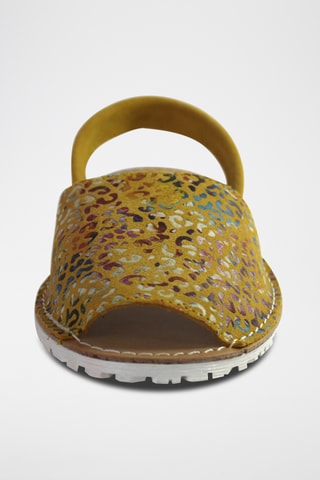 Sandálias menorquinas - amarelo e castanho