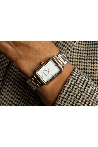 Montre à quartz en acier et diamant