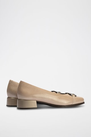 Décolleté in pelle verniciata - Beige