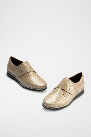 Stringate in pelle verniciata - Beige