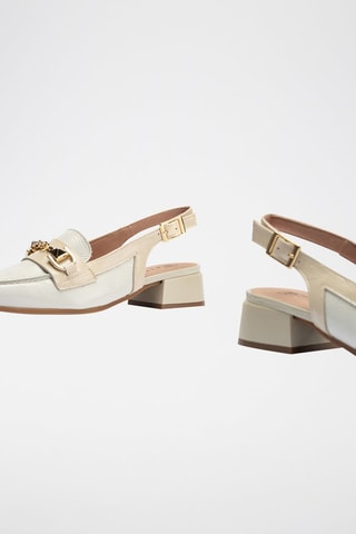 Décolleté in pelle verniciata - Bianco