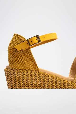 Sandali con zeppa - Giallo