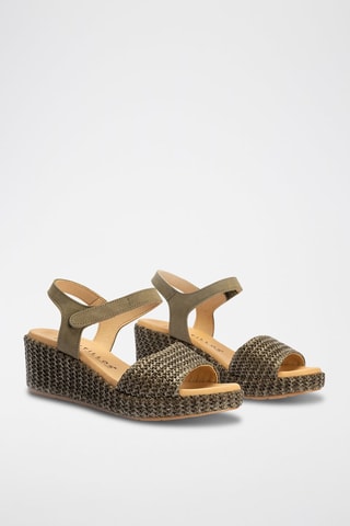 Sandali con zeppa in pelle scamosciata - Verde