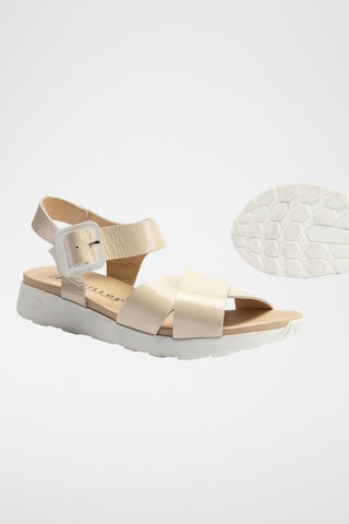 Sandali in pelle verniciata - Beige