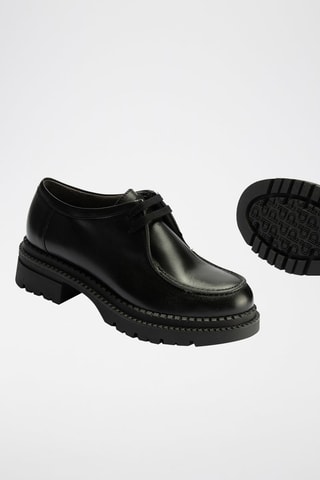 Stringate in pelle nappa - Nero