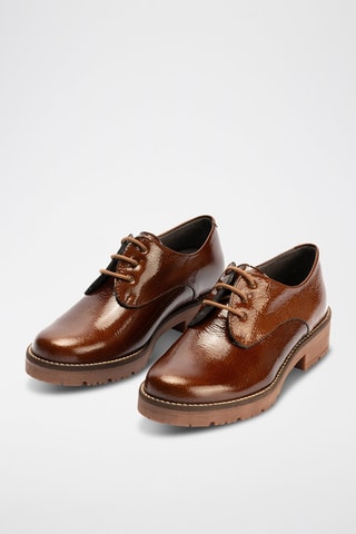 Stringate in pelle verniciata - Marrone