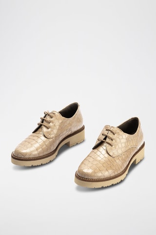 Stringate in pelle verniciata - Beige