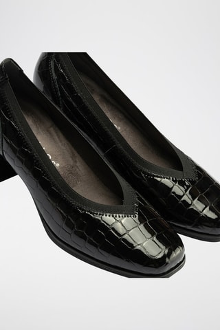 Décolleté in pelle verniciata - Nero