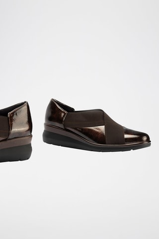 Slip-on in pelle verniciata - Marrone