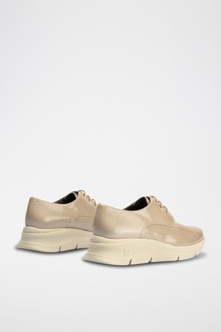 Stringate in pelle verniciata - Beige