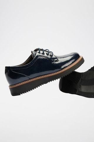 Stringate in pelle verniciata - Blu