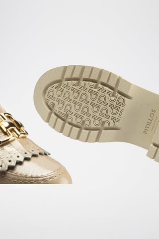 Mocassini in pelle verniciata - Beige