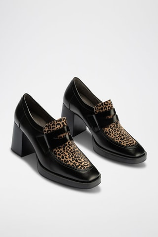 Mocassini con tacco in pelle - Nero