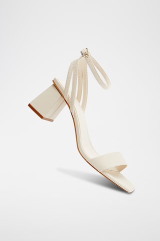 Sandales à talons - Ecru
