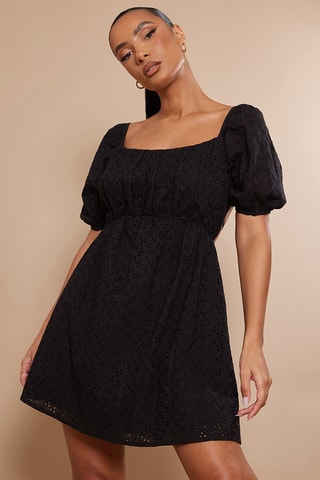 Vestido assimétrico em bordado inglês - Preto