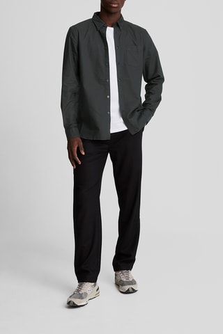 Camisa regular - Preto