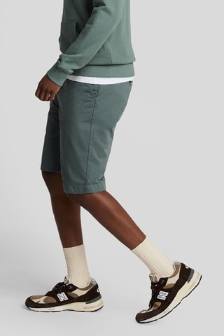 Bermudas regular - Verde-escuro