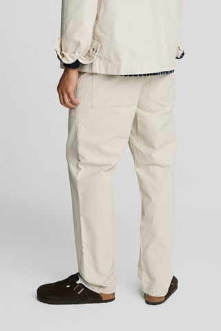 Calças - Bege-claro