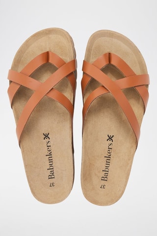 Mules em couro - 
Castanho