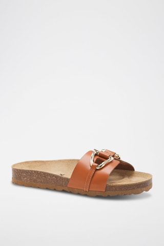 Mules em couro - 
Castanho