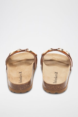 Mules em couro - 
Castanho