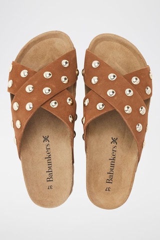 Mules em couro - 
Castanho