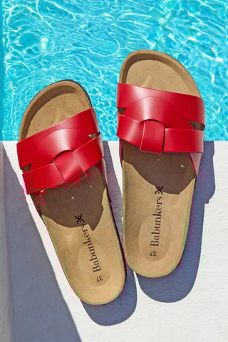 Mules em couro - 
Vermelho