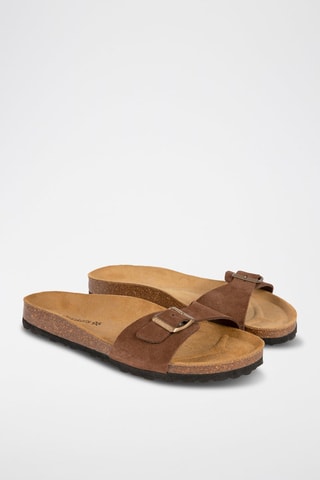 Mules de nobuck Castanho