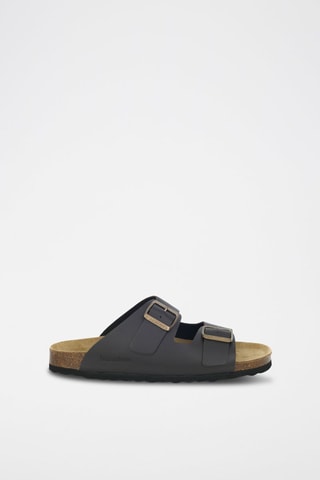 Mules em couro 
Preto