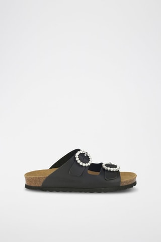 Mules em couro 
Preto