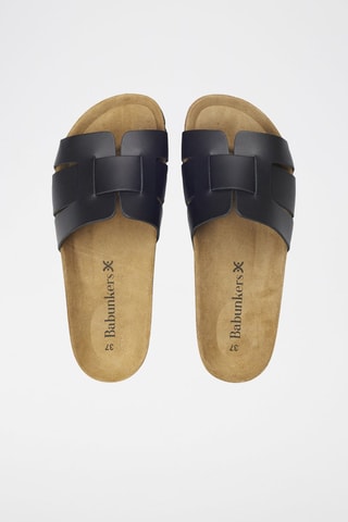 Mules em couro 
Preto