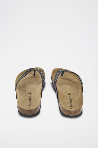 Mules em couro 
Preto