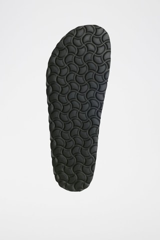 Mules em couro 
Preto