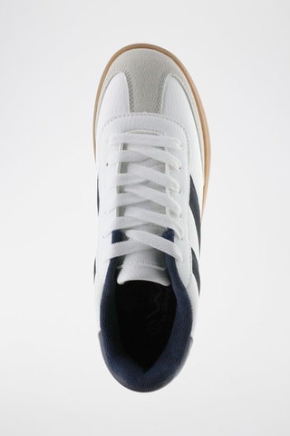 Baskets - Blanc et bleu marine