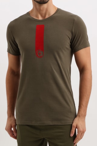 T-shirt Caqui e vermelho