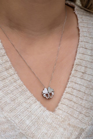 Collier - Argenté et blanc