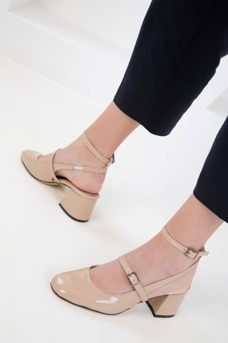 Babies à talons vernies en cuir - Nude