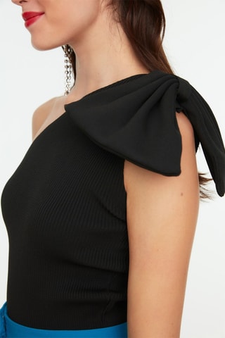 Top asymétrique - Noir