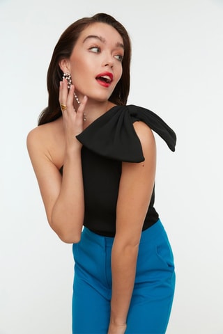 Top asymétrique - Noir