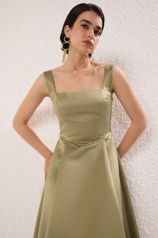 Robe trapèze sans manches - Vert olive